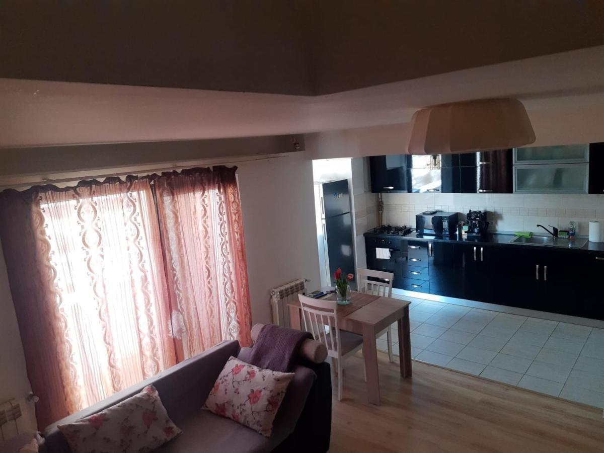 Apartament 3 Camere Râmnicu Vâlcea Exteriör bild