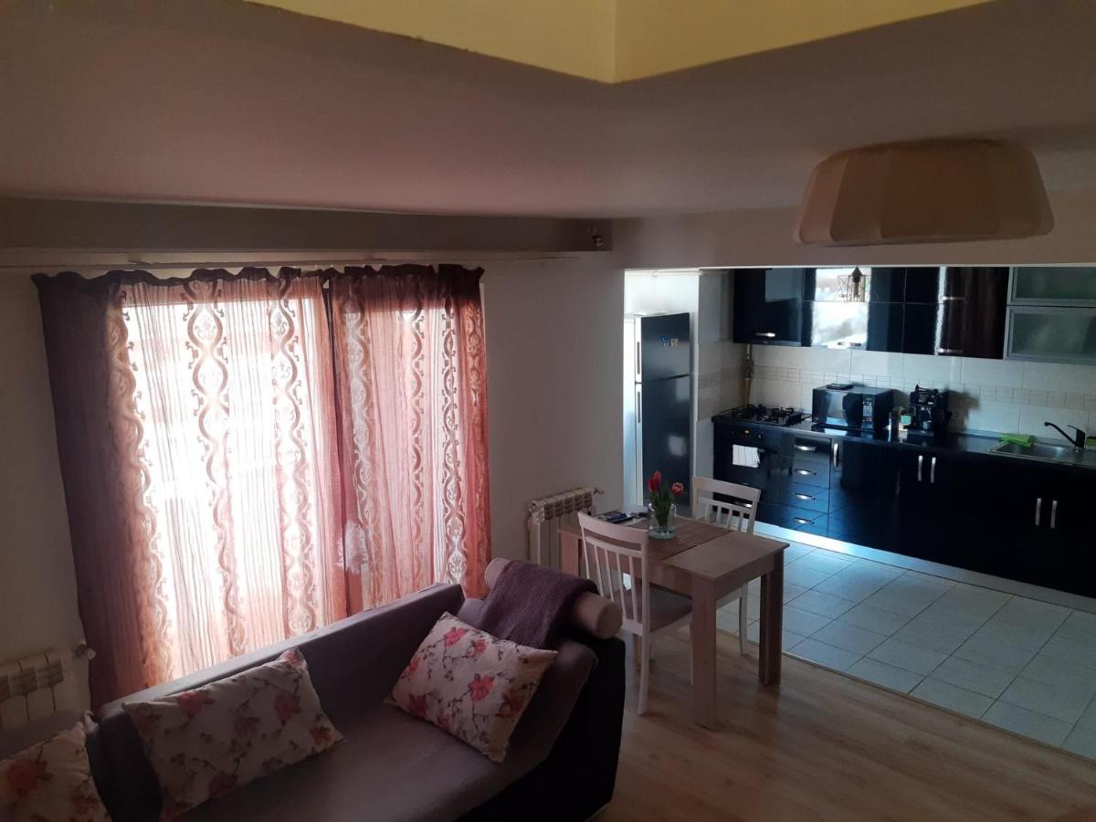 Apartament 3 Camere Râmnicu Vâlcea Exteriör bild